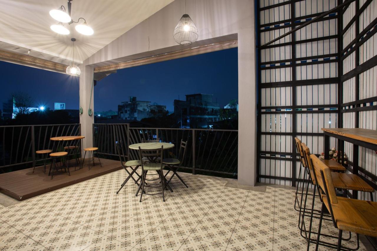 Le Neuf Nakorn Lampang Hotel Екстериор снимка