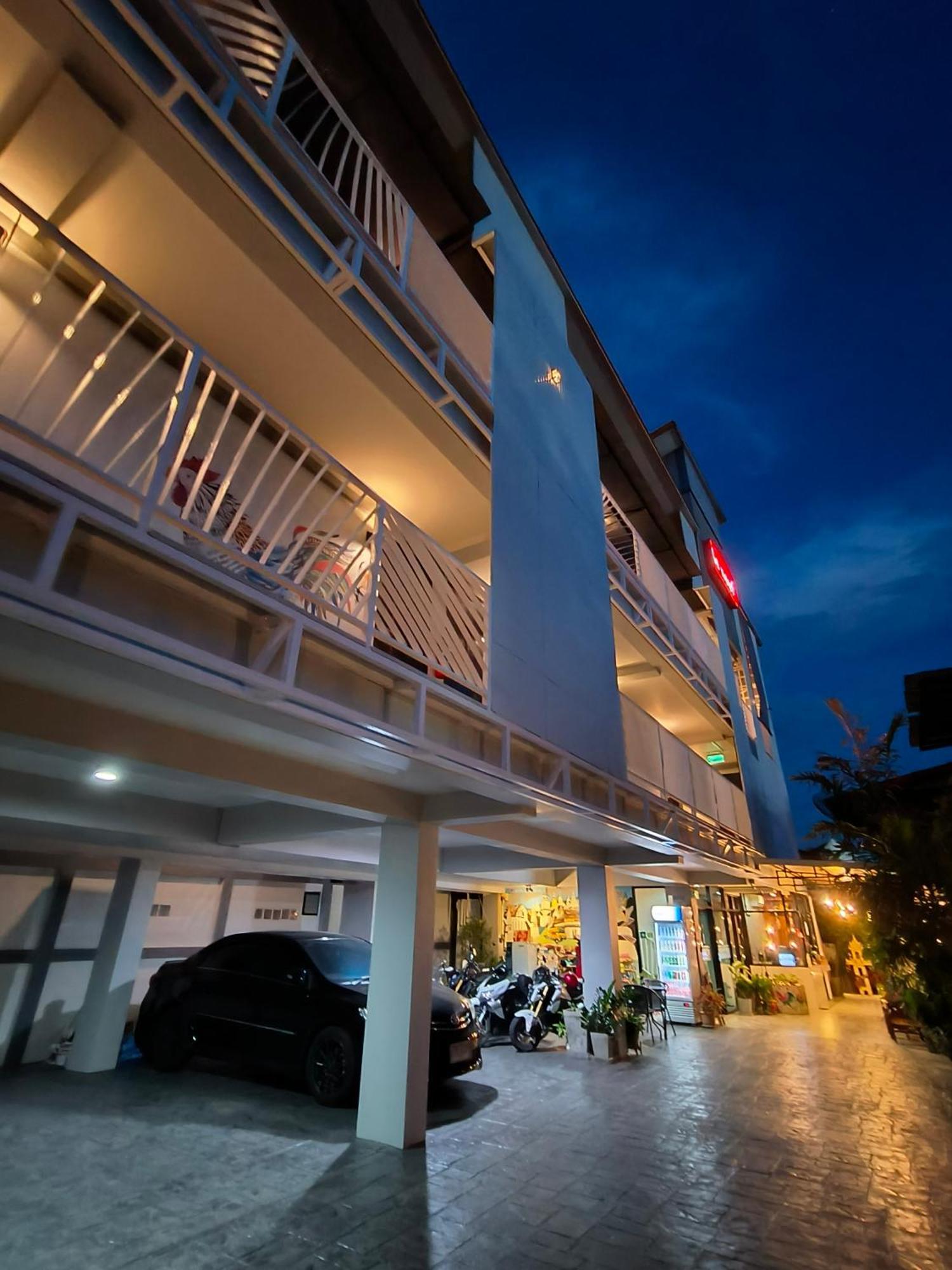 Le Neuf Nakorn Lampang Hotel Екстериор снимка